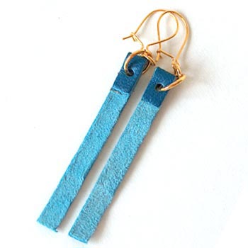 Leather strap bleu paar +mtallic 0,5x5cm